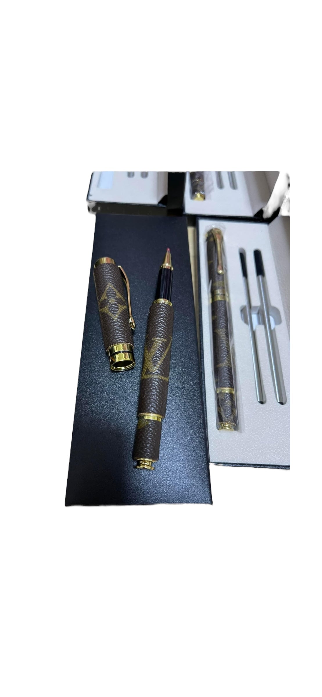 LV mono pen